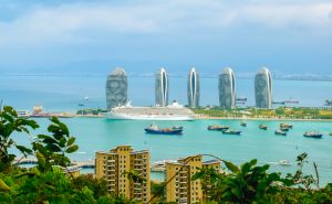 三亚迎来今年首艘台湾籍游艇入境