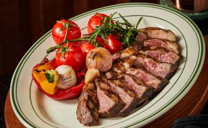 常熟龙腾希尔顿酒店崇焰特色餐厅及酒吧正式营业