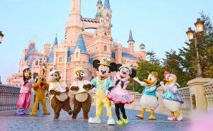 上海迪士尼度假区将开启一系列月度主题活动