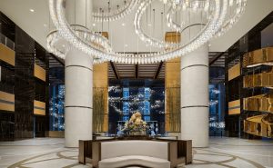 洲至奢选宁波绿城尊蓝酒店启幕