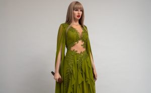 杜莎夫人蜡像馆推出13尊全新泰勒·斯威夫特蜡像