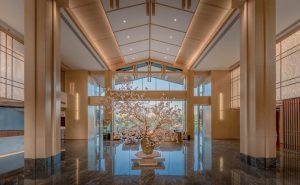 首旅酒店2025年实现营业收入76.1亿元,归母净利润8.1亿元