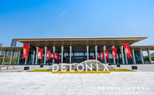 德胧集团发布“神灯AI”和“天干地支”客户体验进化模型